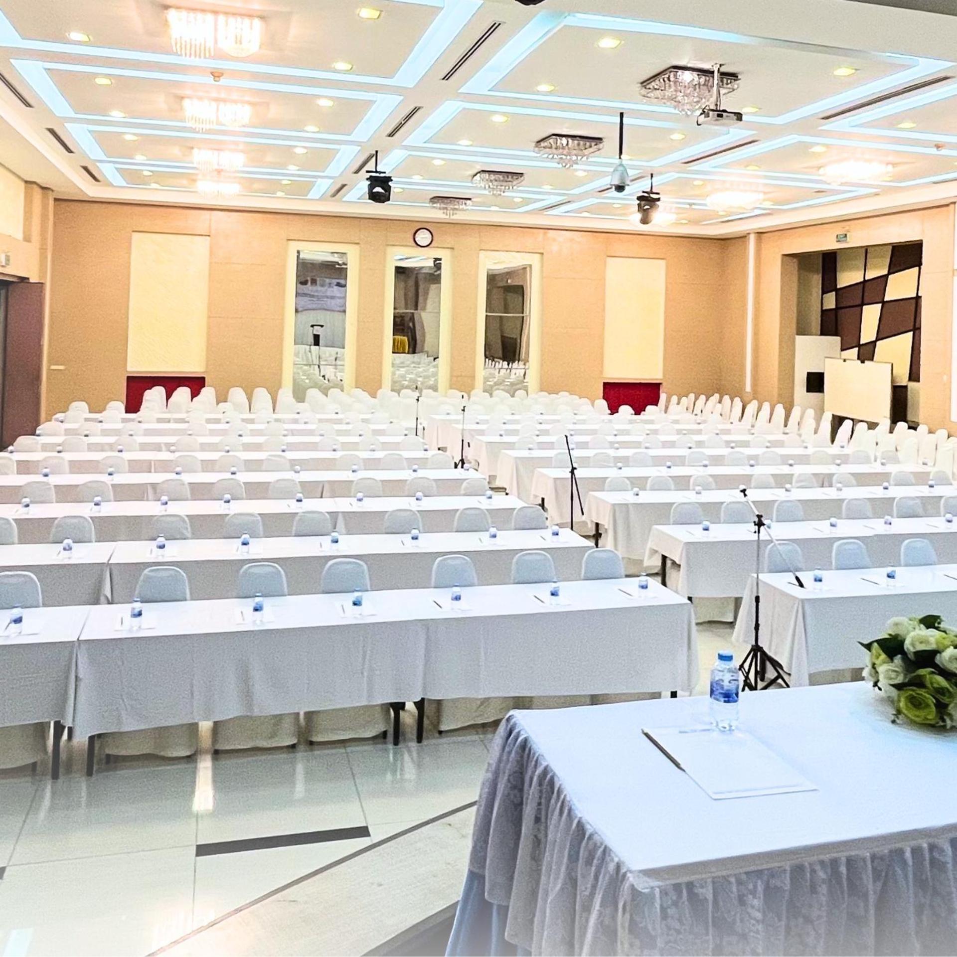 Akelada Hotel Nangrong Kültér fotó