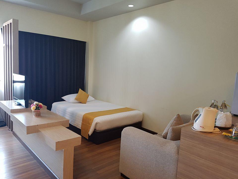 Akelada Hotel Nangrong Kültér fotó