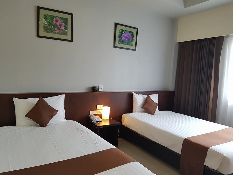 Akelada Hotel Nangrong Kültér fotó